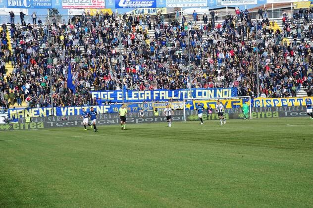 Football - soccer: Serie A, FC Parma, Transparent von Parma-Fans xHOCHxZWEIx xItalyxPhotoxPressx 