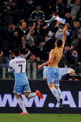 09.03.2015. Rome, Italy. Serie A Football. Lazio versus Fiorentina. Antonio Candreva celebrates after he scores 2-0 for Lazio from a penalty xGiuseppexMaffiax  ActionPlus11603760