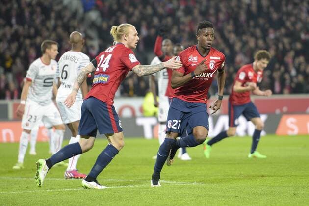 joie des joueurs de Lille apres le but de Divock ORIGI (lille) FOOTBALL : Losc vs Rennes - Ligue 1 - 15 03 2015 JBAutissier Panoramic 