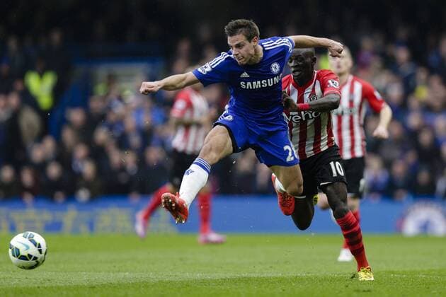 15.03.2015. London, England. Barclays Premier League. Chelsea versus Southampton. Chelsea s Cesar Azpilicueta in action against Mane of Southampton xCraigxMercerx  ActionPlus11605270