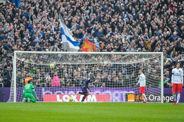 Joie but Girondins Ludovic Sane FOOTBALL : Bordeaux vs PSG - 29eme journee de L1 - 15 03 2015 ThierryBreton Panoramic 