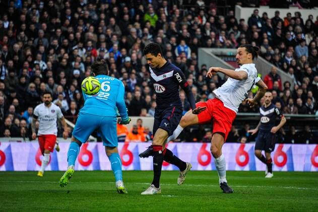 Joie but de Zlatan Ibrahimovic (psg) FOOTBALL : Bordeaux vs PSG - 29eme journee de L1 - 15 03 2015 ThierryBreton Panoramic 