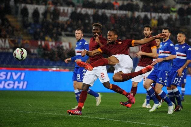 Seydou Keita Roma. Roma 16-03-2015 Stadio Olimpico. Football Calcio 2014 2015 Serie A. AS Rom vs Sampdoria Genua AntoniettaxBaldassarre