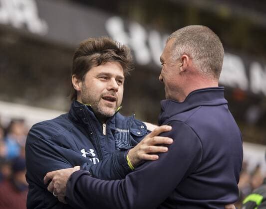 21.03.2015. London, England. Barclays Premier League. Tottenham Hotspur versus Leicester. Mauricio Pochettino, the Tottenham manager and Nigel Pearson, the Leicester City manager before the game. xNigelxCookex  ActionPlus11606911