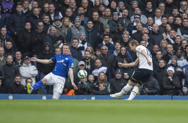 21.03.2015. London, England. Barclays Premier League. Tottenham Hotspur versus Leicester. Tottenham Hotspur s Harry Kane scores his and his sides second goal off the head Huth. xNigelxCookex  ActionPlus11606933