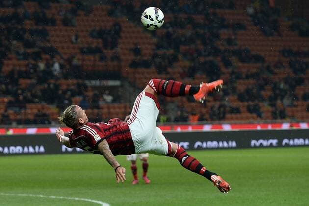 Serie A AC Milan vs Cagliari Calcio foto MatteoxGribaudi Image Pictured: Philippe Mexes 