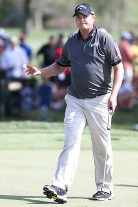 March 21, 2015 - Orlando, Florida, United States - Jason Kokrak waves to the crowd after putting the 17th green during the third round of the Arnold Palmer Invitational presented by MasterCard at Bay Hill Club & Lodge. PGA Golf Herren 2015 - Arnold Palmer Invitational Presented by MasterCard - Third Round - ZUMAw109