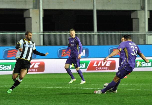 IPP20150322 Football - soccer: Serie A, Udinese Calcio - AC Florenz (ACF Fiorentina) , Mario Gomez xHOCHxZWEIx xItalyxPhotoxPressx 