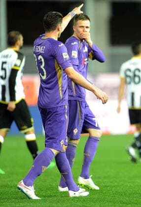 IPP20150322 Football - soccer: Serie A, Udinese Calcio - AC Florenz (ACF Fiorentina) , Mario Gomez celebrating xHOCHxZWEIx xItalyxPhotoxPressx 