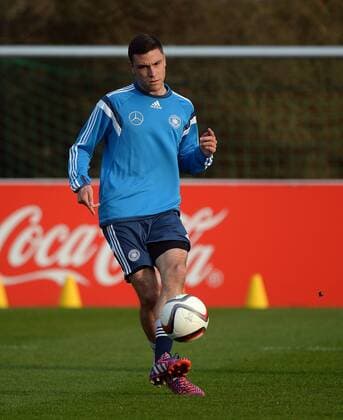 23.03.2015, xjhx, Fussball International, Training Deutschen Fussball Nationalmanschaft, v.l. Jonas Hector (Deutsche Fussball Nationalmannschaft DFB)