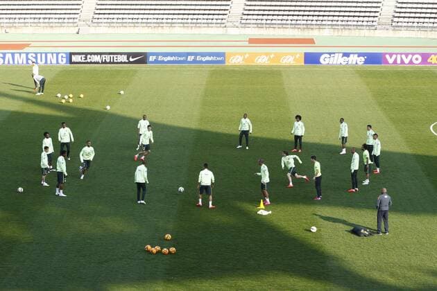 Training brasilianische Nationalmannschaft, Stade Charlety Paris - 23 03 2015 GwendolineLeGoff Panoramic 