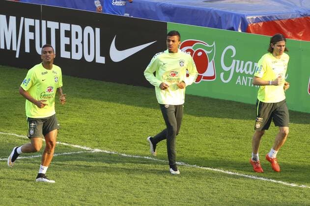 Danilo Luiz Da Silva Luiz Gustavo Filipe Luis Kasmirski - Training brasilianische Nationalmannschaft, Stade Charlety Paris - 23 03 2015 GwendolineLeGoff Panoramic 