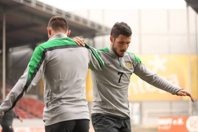 JASON DAVIDSON, MATHEW LECKIE TRAINING FUSSBALL NATIONALMANNSCHAFT AUSTRALIEN BRUCHWEG STADION MAINZ 