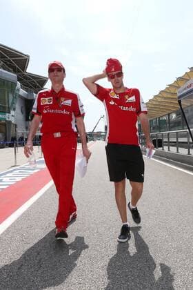 Motorsports: FIA Formula One World Championship WM Weltmeisterschaft 2015, Grand Prix of Malaysia, 5 Sebastian Vettel (GER, Scuderia Ferrari), xHOCHxZWEIx