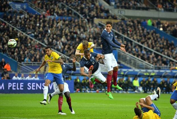 Tor durch Raphael Varane (fra) FOOTBALL : FRA vs BRA - 26 03 2015 AnthonyBIBARDFEP 