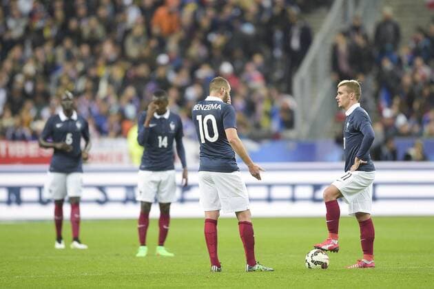 deception de Karim Benzema Antoine Griezmann (Fra) Frankreich - Brasilien 26 03 2015 JBAutissierx 