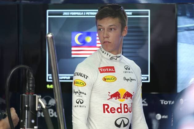 Motorsports: FIA Formula One World Championship WM Weltmeisterschaft 2015, Grand Prix of Malaysia, 26 Daniil Kvyat (RUS, Infiniti Red Bull Racing), xHOCHxZWEIx