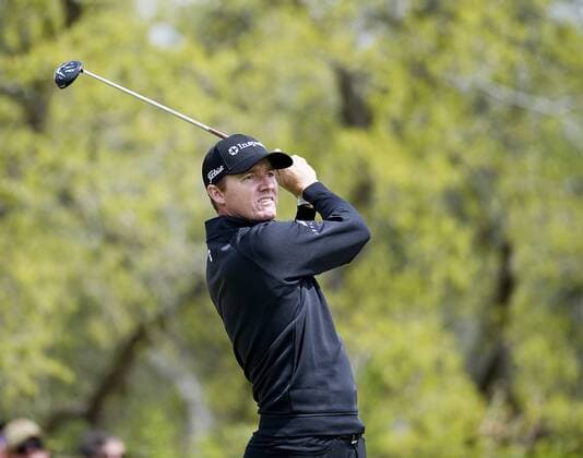 March 26, 2015: Jimmy Walker watches his tee shot at hole 1 during the start of Round 1 Valero Texas Open TPC San Antonio AT&T Oaks Course. San Antonio, Texas. PGA Golf Herren Golf 2015: Valero Texas Open MAR 26 - ZUMAc04_