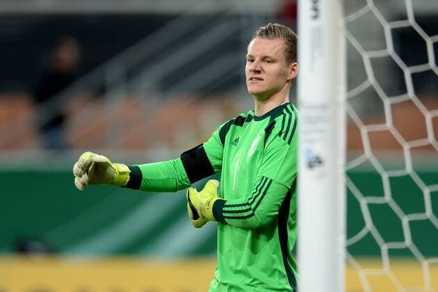 Fußball U21 U 21 Länderspiel: Deutschland - Italien am 27.03.2015 in der Benteler Arena in Paderborn Bernd Leno ( Deutschland )