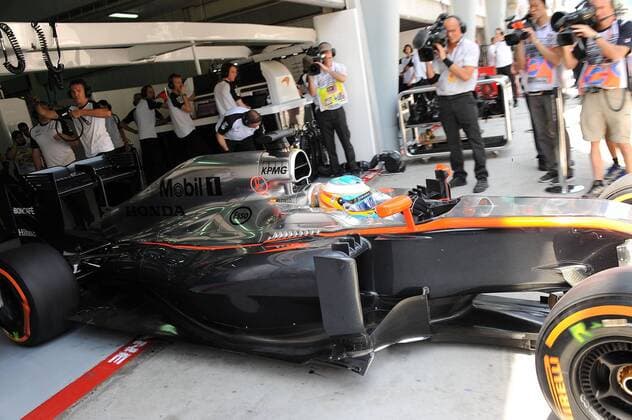 Fernando Alonso, McLaren Honda, formula 1 GP, Malaysia in Kuala Lumpur Sepang 28.03.2015 Photo:mspb Lukas Gorys Fernando Alonso, formula 1 GP, Malaysia