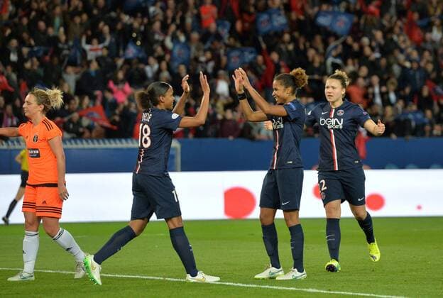 Marie Laure Delie (psg) - Laura Georges (psg) FOOTBALL : Paris SG vs Glasgow City - Ligue des champions feminine - quart de finale retour- 28 03 2015 AnthonyBIBARD FEP Panoramic 
