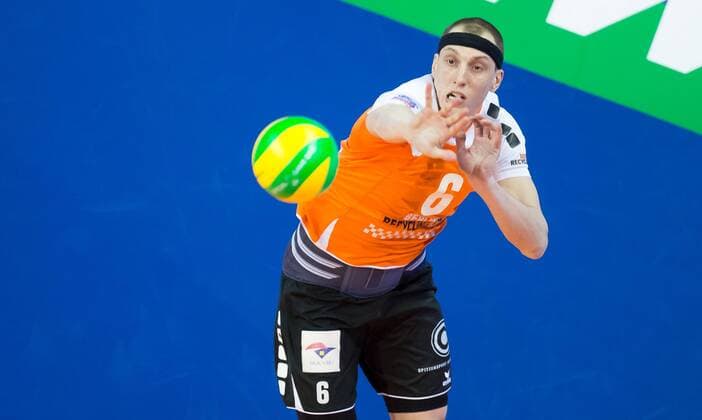 Berlin, Deutschland, 28.03.2015: Volleyball CEV Champions League Final 4 2015 - Halbfinale 1 BR Volleys - Zenit Kazan. Felix Fischer (BR Volleys 6)