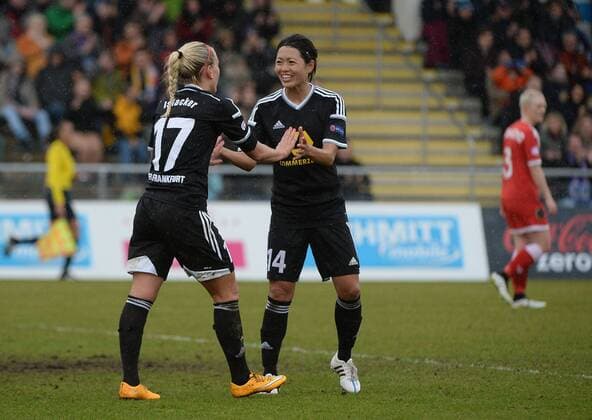 29.03.2015, xjhx, Fussball Champions League 1 4 Finale, 1.FFC Frankfurt - Bristol Academy WFC, v.l. Mandy Islacker (1.FFC Frankfurt), Kozue Ando (1.FFC Frankfurt) celebrate the goal 5:0