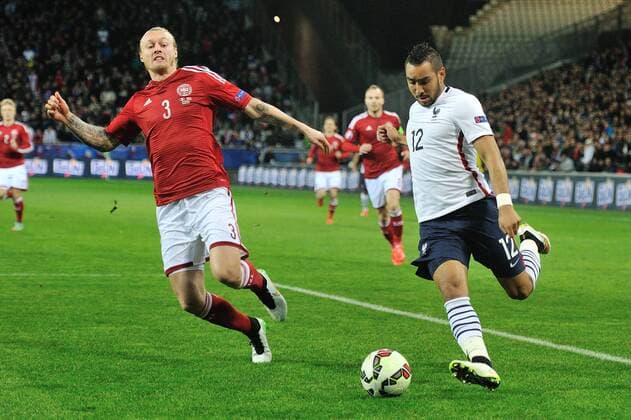 Dimitri Payet (france) vs Simon Kjaer (danemark) FOOTBALL : France vs Danmark - 29 03 2015 FredericChambert 