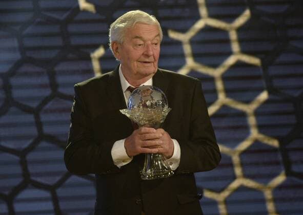 Rudolf Bata, respected football official, was inducted into the Hall of Fame during the Czech Footballer of the Year for 2014 ceremony, organised by the Czech Football Association (FACR) in Prague, Czech Republic, March 29, 2015. (CTKxPhoto MichalxKrumphanzl) CTKPhotoP201503290497401  _KRU6359