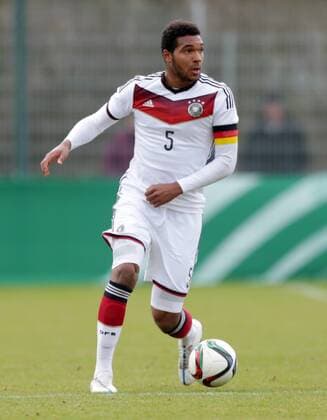 Fußball U19 Junioren EM-Qualifikation: Tschechische Republik - Deutschland, Soccer U19 Juniors EM Qualification Czech Republic - Germany, 31.03.2015, Wallddorf Germany, xmdx, Jonathan TAH ( 5 , Deutschland, Germany Fortuna Duesseldorf) Tschechische Republik - Deutschland