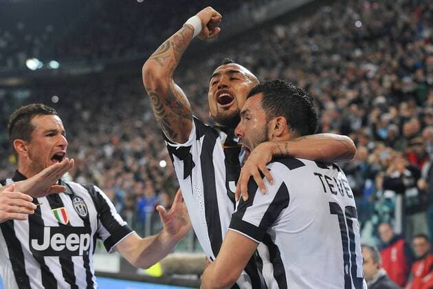 IPP20150404 Football - soccer: Serie A, Juventus Turin vs FC Empoli, ARTURO VIDAL, CARLOS TEVEZ xHOCHxZWEIx xItalyxPhotoxPressx 