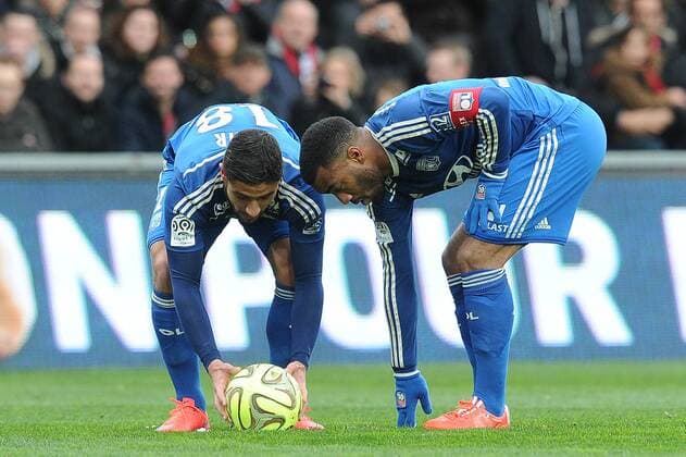 Alexandre Lacazette (Lyon) Nabil Fekir (Lyon) FOOTBALL : Guingamp vs Lyon - Ligue 1 - 04 04 2015 N.LeGouic FEP Panoramic 