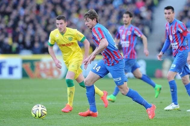 Jordan Veretout (Nantes) Emiliano Sala (Caen) FOOTBALL : Nantes vs Caen - Ligue 1 - 05 04 2015 N.LeGouic FEP Panoramic 