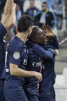 Joie des joueurs du PSG apres le but de Blaise Matuidi (PSG) FOOTBALL : OM vs PSG - Ligue 1 - 05 04 2015 JBAutissier Panoramic  