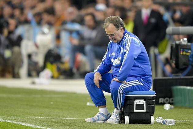 deception de Marcelo BIELSA - entraineur (OM) FOOTBALL : OM vs PSG - Ligue 1 - 05 04 2015 JBAutissier Panoramic  