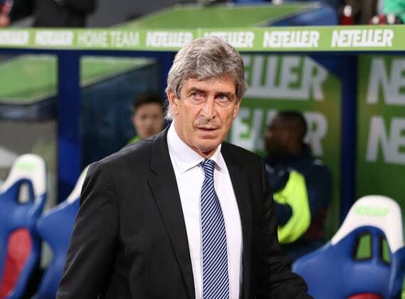 Manchester City s Manuel Pellegrini looks on Barclays Premier League- Crystal Palace vs Manchester City - Selhurst Park - England - 6th April 2015 - Picture David Klein Sportimage EDITORIAL USE ONLY. No use with unauthorised audio, video, data, fixture lists, club league logos or live services. Online in-match use limited to 120 images, no video emulation. No use in betting, games or single club league player publications.
