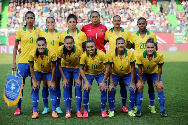 v.li.: Hintere Reihe, Bruna Benites (Brasilien), Monica (Brasilien), Christina (Brasilien), Torhüterin Barbara (Brasilien), Rosana (Brasilien), Miraildes Mota Formiga (Brasilien), Vordere Reihe: Thaisa (Brasilien), Andressa Alves (Brasilien), Marta Silva (Brasilien), Fabiana Simoes (Brasilien), Tamires (Brasilien) , Fussball, Frauen Länderspiel, xhbx