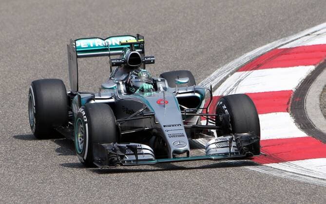 (150410) -- SHANGHAI, April 10, 2015 -- Mercedes AMG Petronas F1 Team s German driver Nico Rosberg drives his car during the first practice session of the Formula One Chinese Grand Prix in Shanghai, east China, April 10, 2015. ) (SP)CHINA-SHANGHAI-F1-PRACTICE FanxJun 