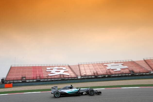 Motorsports: FIA Formula One World Championship WM Weltmeisterschaft 2015, Grand Prix of China, 6 Nico Rosberg (GER, Mercedes AMG Petronas Formula One Team), xHOCHxZWEIx