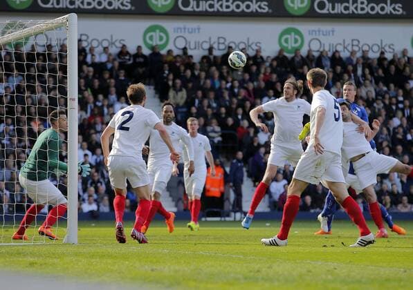 Robert Huth of Leicester (right) scores with a header to level the scores at 2-2 - Football - Barclays Premier League - West Bromwich Albion vs Leicester City - The Hawthorns West Bromwich - Season 2014 15 - 11th April 2015 - Photo Malcolm Couzens Sportimage EDITORIAL USE ONLY. No use with unauthorised audio, video, data, fixture lists, club league logos or live services. Online in-match use limited to 120 images, no video emulation. No use in betting, games or single club league player publications.