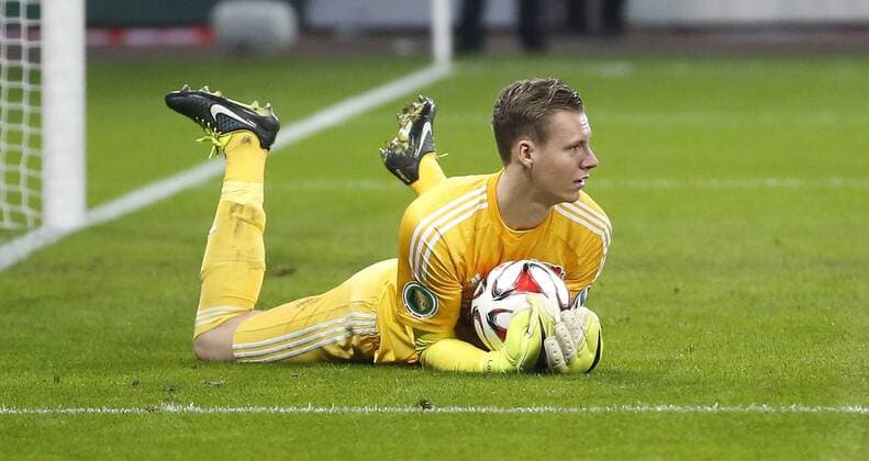 Leverkusen, Bayarena, 08.04.15: Torwart Bernd Leno (Bayer 04 Leverkusen) im DFB Pokalspiel zwischen Bayer 04 Leverkusen vs. FC Bayern München in der Saison 2014 2015.