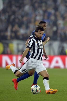 14.04.2015. Stadium Juventus, Turin, Italy. Champions League fooball quarter-finals. Juventus versus Monaco. Andrea Pirlo crosses the ball into the box xPierpaoloxPiciuccox  ActionPlus11613079
