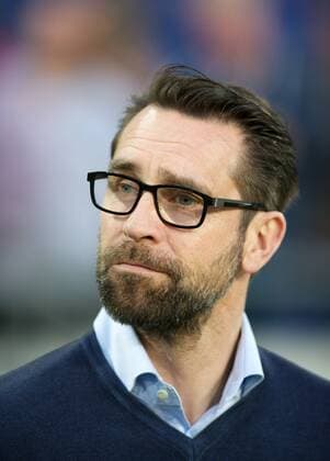 Fussball Hannover 10.04.2015 1. Bundesliga DFL Saison 2014 2015 Hannover 96 - Hertha BSC Berlin Michel Preetz (Sportdirektor Hertha)