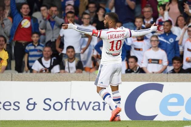 Joie de Alexandre Lacazette (lyon) et de ses coequipiers FOOTBALL : Lyon vs Bastia - Ligue 1 - 15 04 2015 FredericChambert Panoramic 