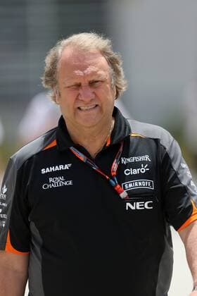 17.04.2015 - Robert Fernley (GBR) Sahara Force India F1 Team Deputy Team Principal Bahrain Grand Prix, Sakhir 16 - 19 April 2015 