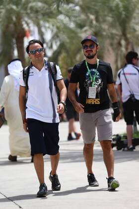 17.04.2015 - Felipe Massa (BRA) Williams F1 Team FW37 and his brother Dudu Massa Bahrain Grand Prix, Sakhir 16 - 19 April 2015 