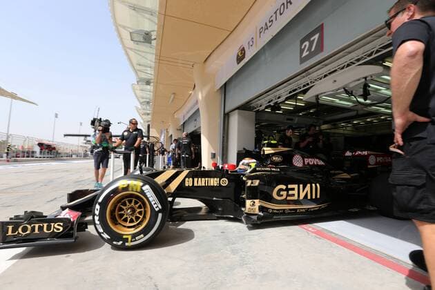 17.04.2015 - Free Practice 1, Pastor Maldonado (VEN) Lotus F1 Team E23 Bahrain Grand Prix, Sakhir 16 - 19 April 2015 