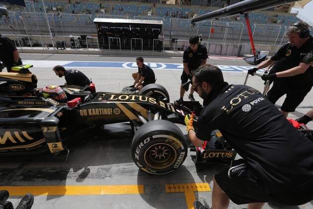 17.04.2015 - Free Practice 1, Pastor Maldonado (VEN) Lotus F1 Team E23 Bahrain Grand Prix, Sakhir 16 - 19 April 2015 