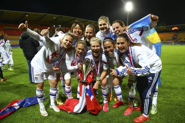 equipe (OL) FOOTBALL : Montpellier vs Lyon - Feminine - Finale Coupe de France - 18 04 2015 GwendolineLeGoff Panoramic 