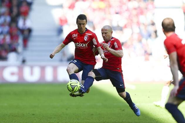 Sebastien Corchia (Lille) Florent Balmont (Lille) FOOTBALL : losc OSC Lille vs Girondins Bordeaux - Ligue 1 - 19 04 2015 - GwendolineLeGoff Panoramic 